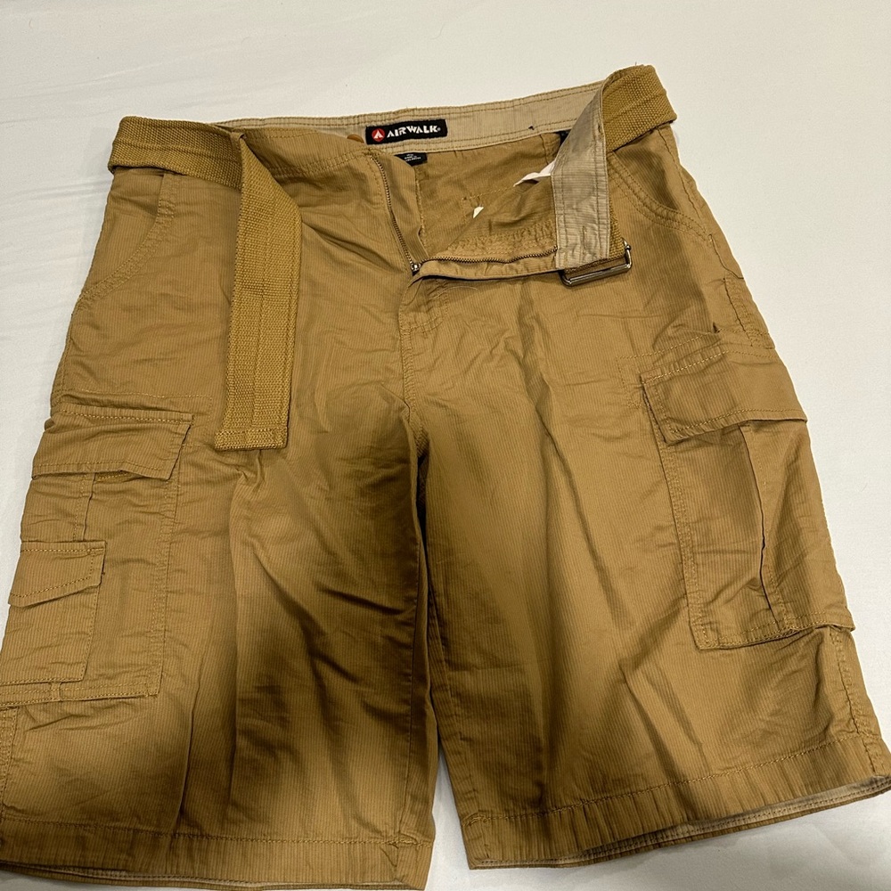 Airwalk men’s cargo shorts